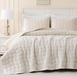 image:imageDOWNCOOL Velvet Quilt Set Queen Size 3 Pieces Soft Lightweight Quilted Velvet Bedspread Coverlet Bedding with 2 Pillow Shams for All Season Olive GreenCream White